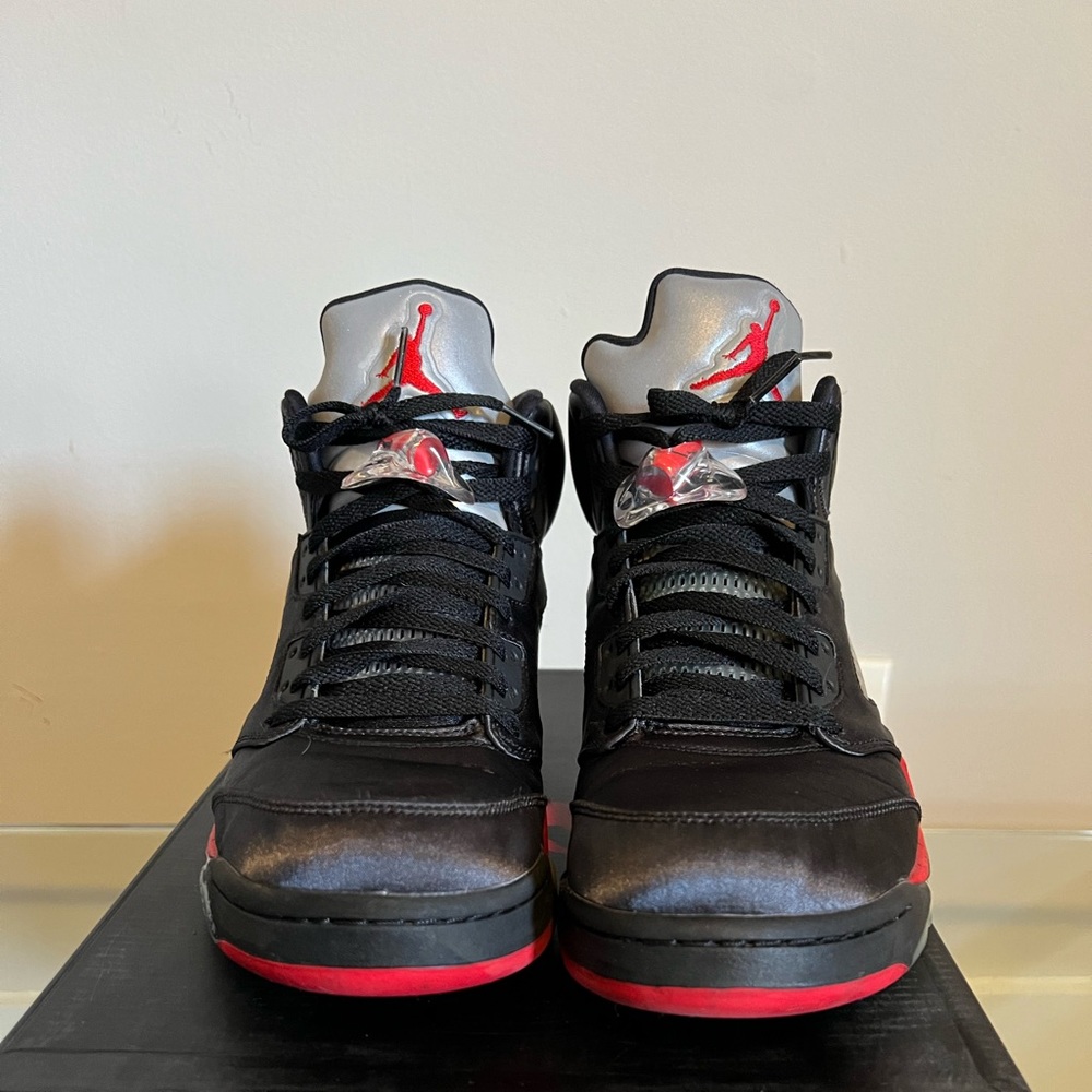 AIR JORDAN 5 Retro Satin Bred